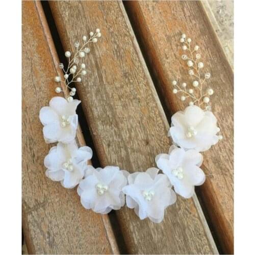 White Chiffon Floral Bridal Taci 4 Leaf White Floral