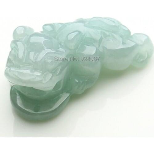 Burma wholesale goods a lucky jade Pi Xiu pendant hand carved natural small jade Pi Xiu jade pendant authentic special