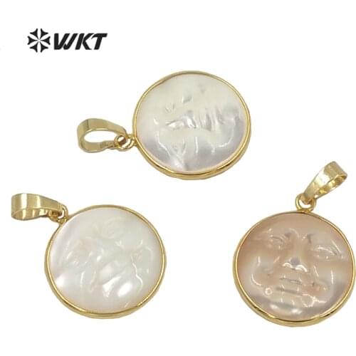 WT-JP243 Wholesale Women Necklace Pendant Round Shape Coin Shell Pendant Smiling Face Cute Jewelry Pendant
