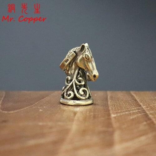 Antique Bronze Zodiac Animal Horse Head Bell Figurines Small Desk Ornaments Tea Table Decorations Feng Shui Brass Crafts Decors