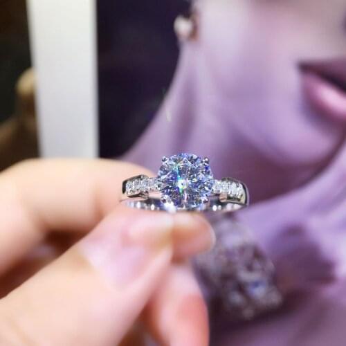 100% 18K 750Au Gold Moissanite Diamond Ring D color VVS With national certificate