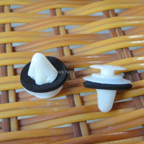 Set of 100PCS Exterior Door Plastic Trim Moulding Panel Skirt Clips Fastener For Mazda G18K-51-SJ3