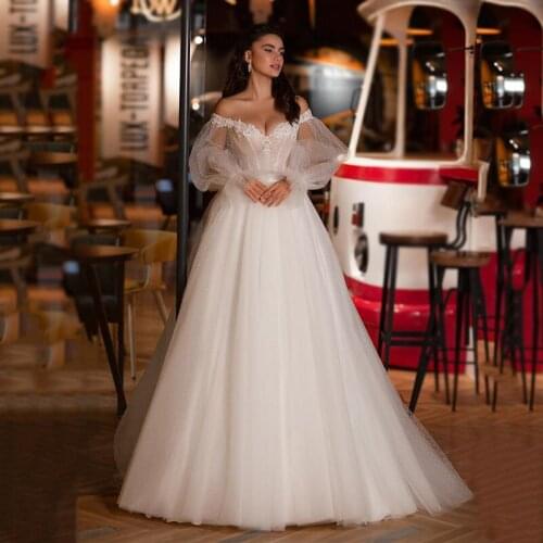 A Line Wedding Dress Lace Appliqued Detachable Long Sleeves Boho Bridal Gowns Lace Bridal Dress Vestido De Noiva