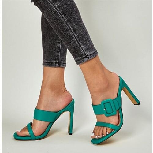 Nice Summer Women Sandals Fashion Buckle Designer Ladies Shoes Gladiator Peep Toe Square High Heels Sexy flip flops