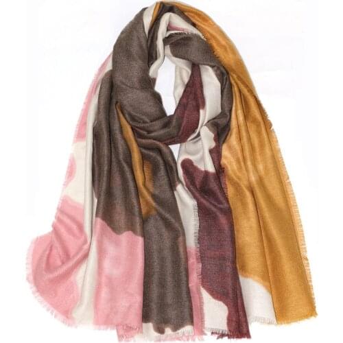 2021 Beautiful High Quality Graffiti Pattern Fringe Scarves Shawls Women Long Cotton Head Wrap Hijab Free Shipping