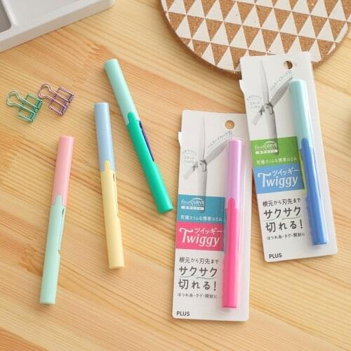 Japan PLUS SC-130P Portable Scissors Pen Type Portable Scissors Childrens Scissors 1PCS