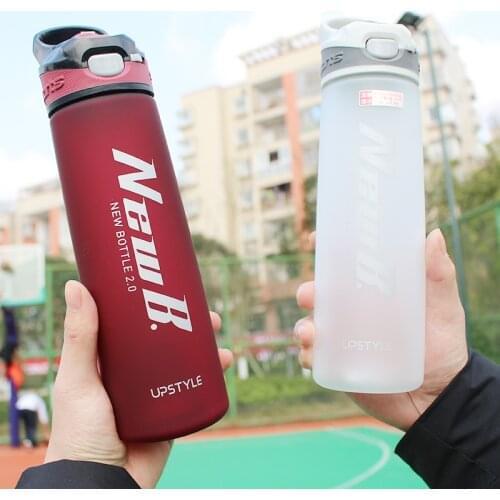 600/750ml Capacity Sports Water Bottle Summer Sports High Quality Tour Hiking Portable Summer Tritan Bottles Lock Catch