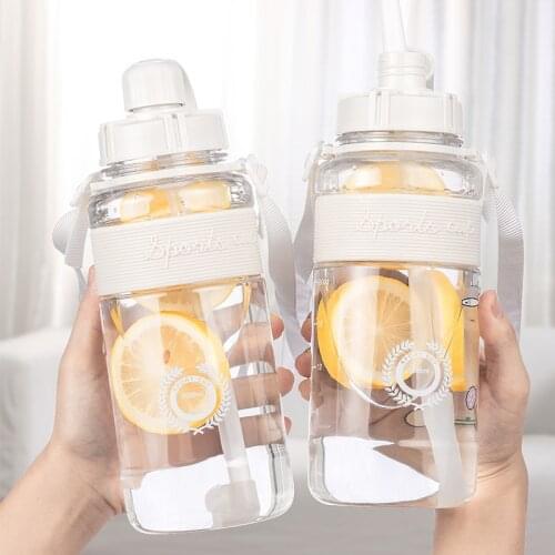 Super Large Sippy Cup Portable Water Bottle for Outdoor Sports and Fitness with Cover and Rope Cute Transparent Plastic Cup