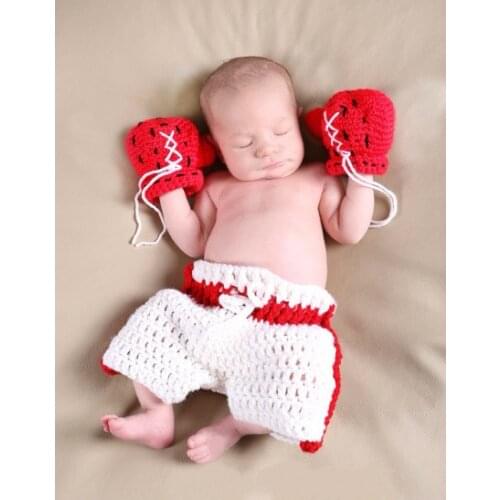 Newborn baby clothing Red boxing gloves cotton knit two-piece handmade sports style photography props