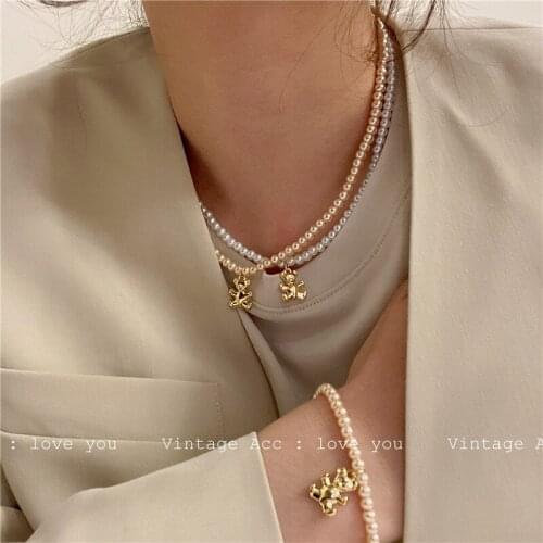 Korean retro geometric bear pearl necklace girl style colorful bear pearl necklace temperament lovely bear Necklace