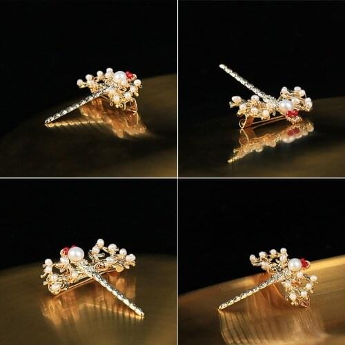 Fashion Dragonfly Brooches For Women 2020 Vintage Resin Natural Freshwater Pearls Dragonfly Brooch Pins Insect Elegant Jewelry