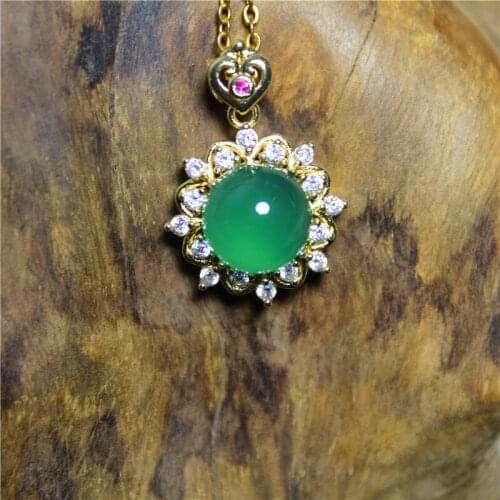 Liemjee Wholesale Fashion Jewelry Green Agate Inlaid Love Geometry Necklace For Women Feature Namour Charm Gift All Seasons