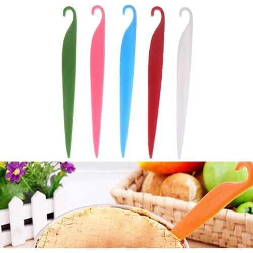 Kitchen Accessories Baking Pastry Tools Plastic Cake Scraper Butter Cream Spreader Fondant Decoration Mold Cake Stripping Knife