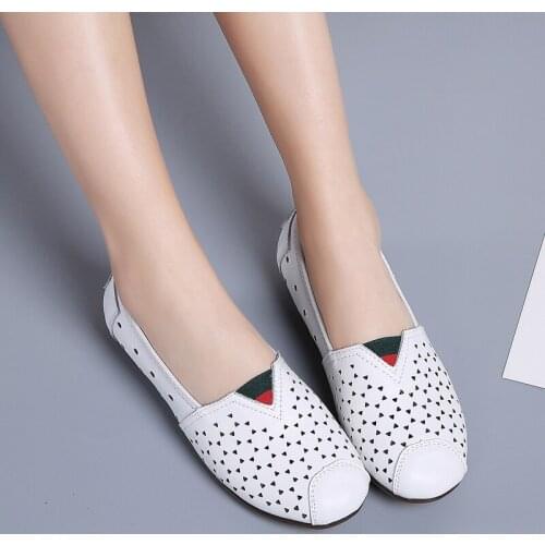 2020 New Shallow Ballet Flats Comfortable Woman Slip on Casual Shoes Office Lady Loafers Leather Shoes Women Flats Round Toe