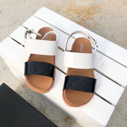 2021 Melissa Women Sandal New Summer Candy Strap Buckle Soft Shoes Foam Sole Casual Shoes Female Outdoor Beach Shoes SM056