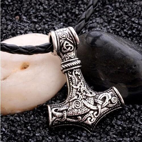 Thor Hammer Necklace Pendant Male Domineering Retro Engraved Pendant Nordic Viking Necklace Boy New Gift
