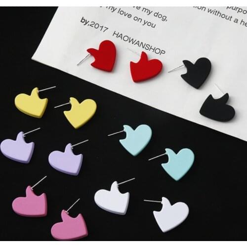 U-Magical Summer Sweet Multicolor Open Love Heart Stud Earrings for Women Minimalist Metallic Earrings Jewelry Pendientes