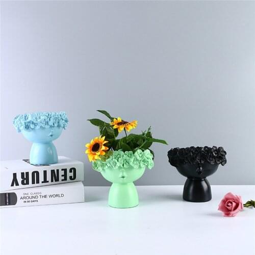 Wreath Girl Flower Vase Nordic Style Desktop Sculpture Succulent Planter Resin Flower Pots for Home Garden Decor