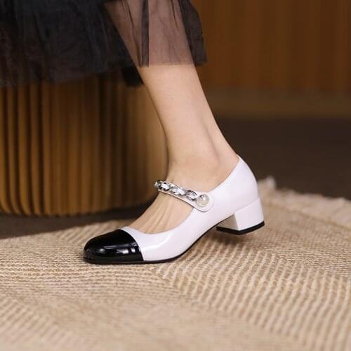 Fashion Women White Shoes Mary Jane Genuine Leather Thick Heels Pumps for Women Genuine Leather Wedding Basic Shoes Woman