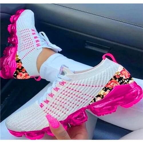 Sports Shoes Female Factory Direct Supply Spot 2021 New Large Size Green Lace Floral Pure Color Air Cushion Running Sneakers