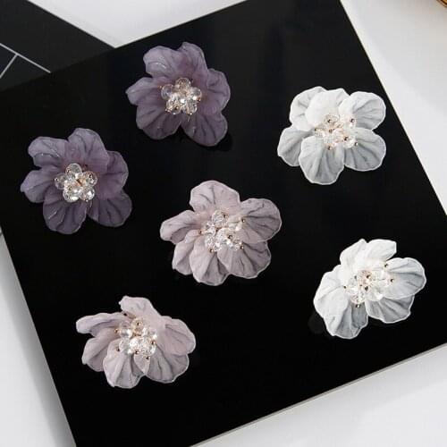 2021 Wholesale Korean Handmade Temperament Crystal Shell Flower Big Stud Earrings Korean Fashion Acrylic Exaggerated Earrings