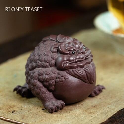 Yixing High-end Purple Clay Sculpture Tea Pet Lucky Fortune Golden Toad Statue Tea Figurine Ornaments Home Tea Set Decoration