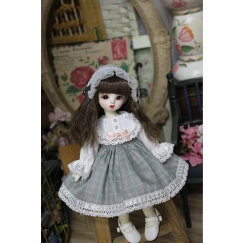 BJD Doll clothes suitable for 1-3 1-4 1-6 size fashionable dress gray dress with headdress doll accessories