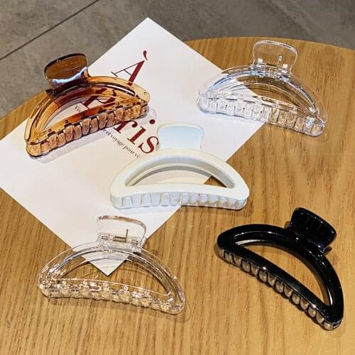 New Women Elegant Transparent Amber Geometric Hollow Hair Claws Sweet Headband Hair Holder Clip Hairpin Fashion Hair Accessories