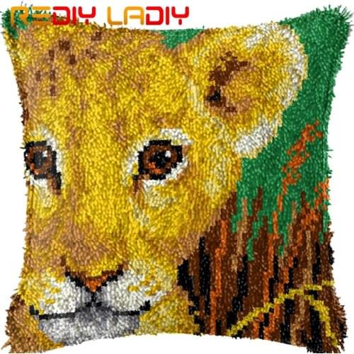 Latch Hook Cushion African Lion Cub Printed Canvas Cushion Cover Acrylic Yarn Crochet Pillow Case Kits Hobby & Crafts Home Decor