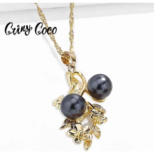 2020 New Design Cring Coco Hawaiian Necklaces for Women Wedding Girls Pearl Flower Golden Color Dangling Luxury Hot Alloy Chain