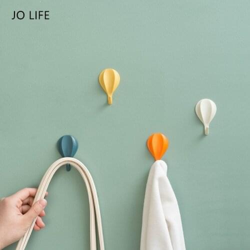 JO LIFE 8pcs Nordic Style Wall Hanger Hook hot air balloon Seamless Adhesive Hanging Novelty Macaron Color