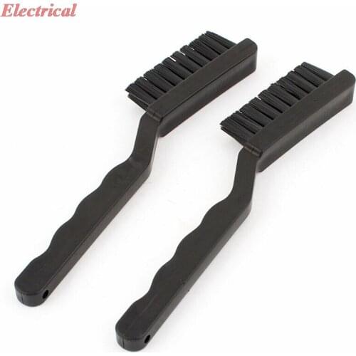 Oze19921102 Brushes And Brushes