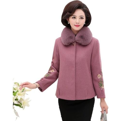 2019 Winter Jacket Short Wool Coat Women Coat Korean Woolen Coat Fashion Warm Woolen Blends Female Elegant Casaco Feminino M459