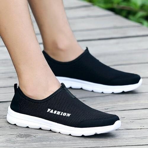 Summer Walking Shoes For Men Sports Sneakers Lightweight Breathanle Mesh Shoes Male Fashion Outdoor Flat Sneaker Black Size36-47