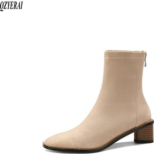 New autumn/winter 2020 Short boots Genuine leather ankle Fashion Women boots Chelsea boots black Women shoes cowhide