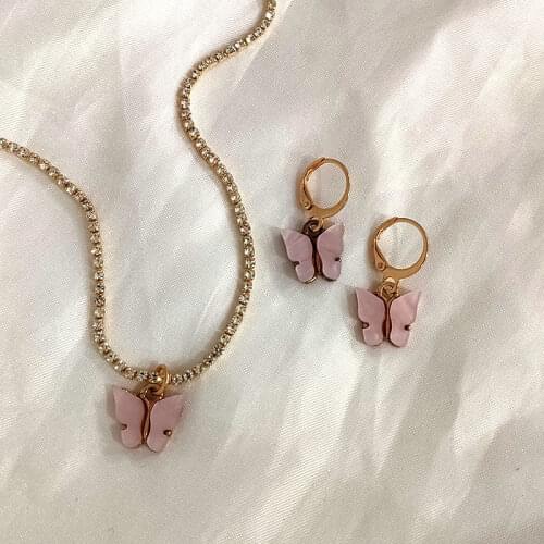 JUST FEEL New Fashion Crystal Rhinestone Necklace Cute Butterfly Pendant Necklace For Women Simple Charm Jewelry Party Gifts