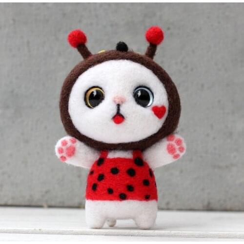 Ladybug Cat Wool Felt Craft DIY Unfinished Poked Set Handcraft Kit for Needle Material Bag Pack E56C