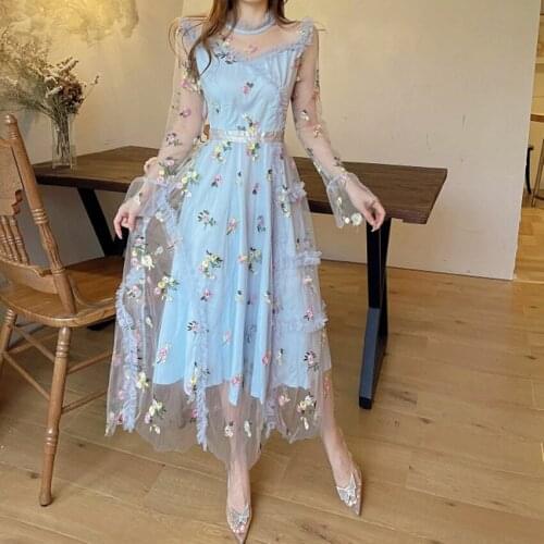 New Elegant Autumn Runway Mesh Dress Luxury Women 3D Flower Embroidery Ruffles Flare Sleeve See Though Party Long Dresses