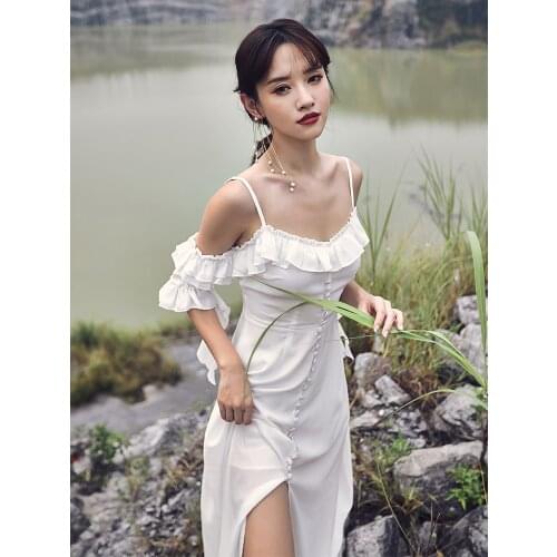 Beach Dress Summer 2019 New White Red Off the Shoulder Botton Slit Women Boho Sleeveless Backless Summer Party Dresses