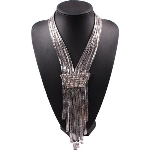 2021 New Arrival Design Fashion Long Chain Necklace Alloy Chunky Statement Crystal Pendant Necklace For Women Choker