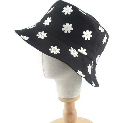 Summer Daisies Print White Black Bucket Hat Women Fashion Beach Sun Hat Reversible Bob chapeau Femme Floral Panama Fisherman Hat