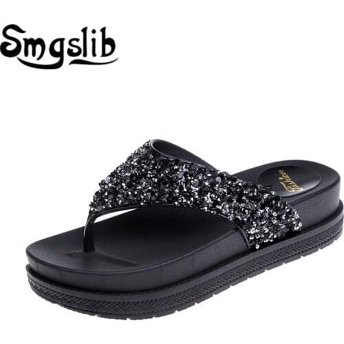 Woman Flip flops ladies Home Slippers Women Fashion Casual Beach shoes Sandals 2019 Summer Comfortable lady Sexy Bling Slippers