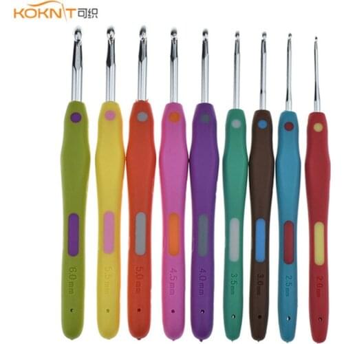 9pcs Crochet Hooks Ergonomic Grip Soft circular knitting needles Multi Coloured Aluminium Crochet Hooks Knitting Needles Set
