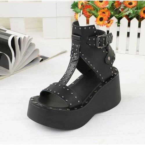 Summer Harajuku Platform Sandals Women Top Quality Buckle Strap High-Top Rivet Wedges Gladiator Sandals Black Punk Shoes Zapatos