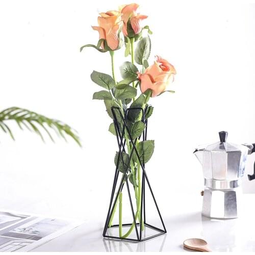 Nordic Style Air Plant Holder Metal Flower Pots Stand Geometric Iron Tillandsia Holder Table Home Garden Ornaments