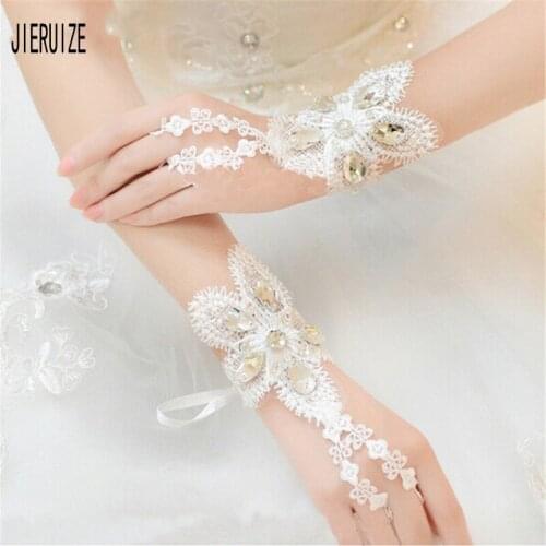 JIERUIZE White Short Wedding Gloves Lace Applique Fingerless Wrist Length Crystal Bridal Gloves With Ribbon For Women