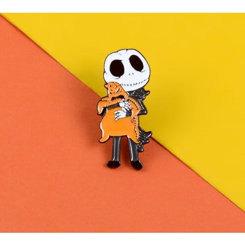 Nightmare Christmas Skeleton Enamel Pin Punk Skull Badges Brooches Jack Skellington Kidnap Oogie Boogie Lapel Pin Jewelry Gifts