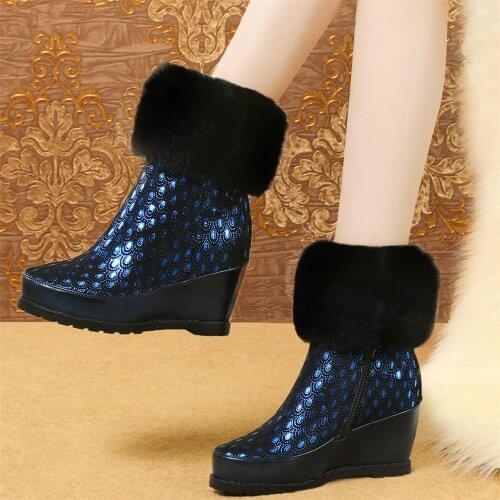 Winter Fashion Sneakers Women Genuine Leather Wedges High Heel Motorcycle Boots Female Warm Rabbit Fur Pumps Shoes Casual Shoes