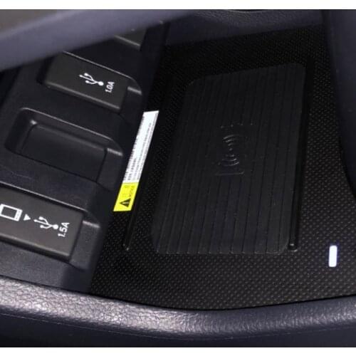15W car QI wireless charging phone charger charging plate charging holder for Honda HRV XRV Vezel 2015 2016 2017 2018 2019 2020
