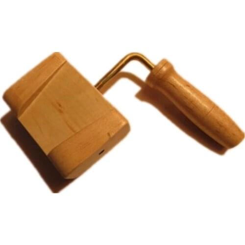 One pcs 4/4 Violin Bridge Tools Clamp Violin Holder Cut bridge wooden cradle Too